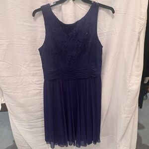 Jessica Howard- Size 16, Dress w/ Lace and Sequin